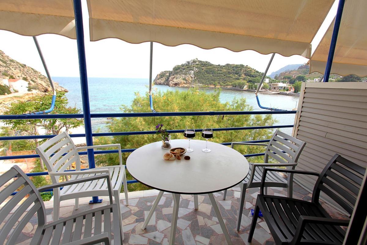 Mastiha Seaside Emporios Apartments Emporeios  Екстер'єр фото